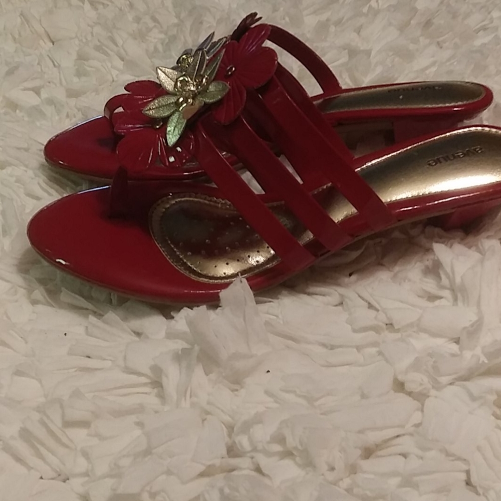 Shoes - Picture 2 of 5